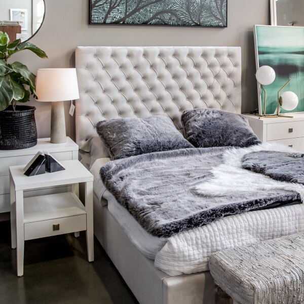 Jolie Bed